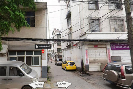 实验中学附近清华苑3室2厅2卫88万131m2简单装修出售